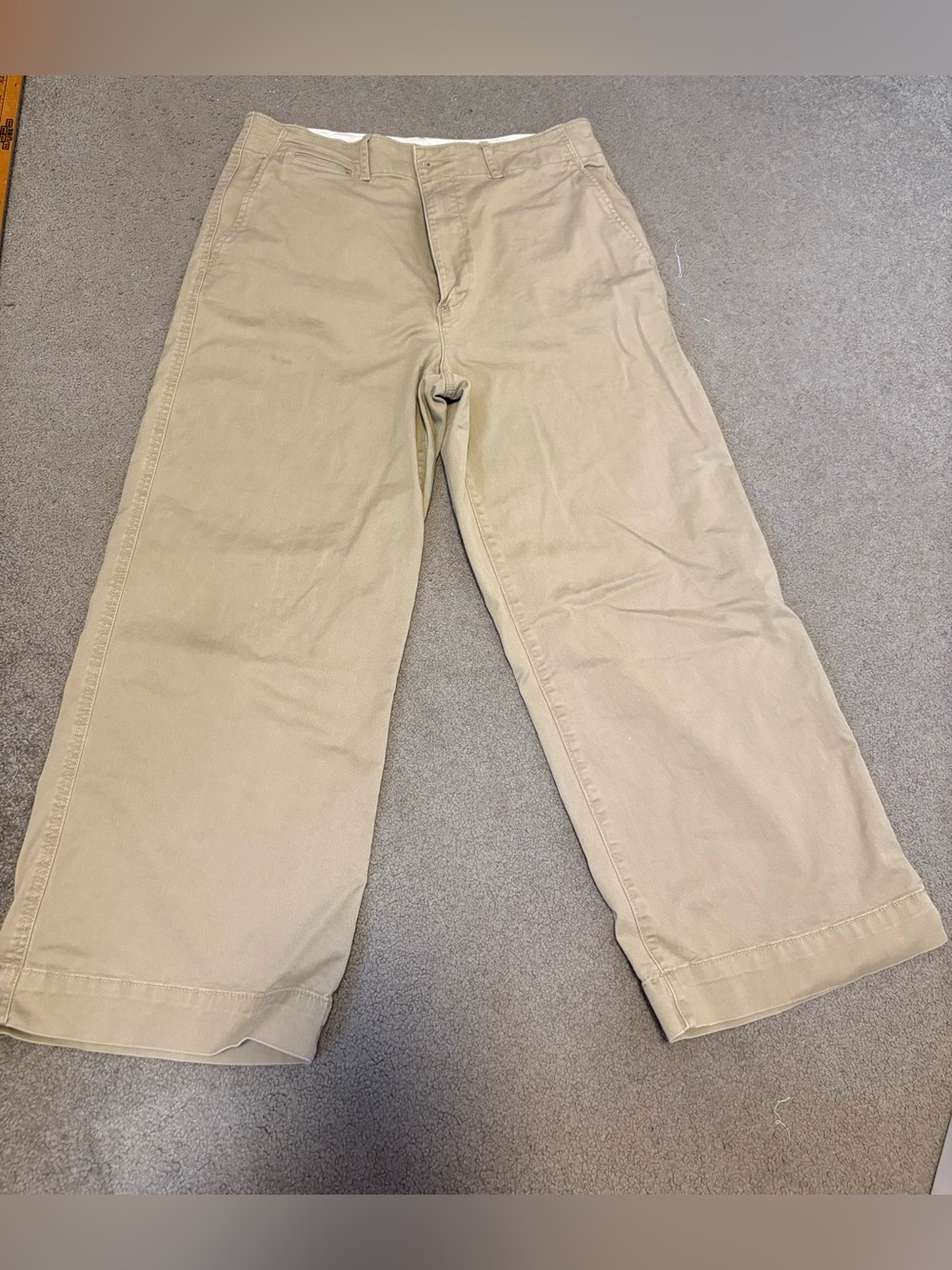 Women’s Classic Khaki  Pants